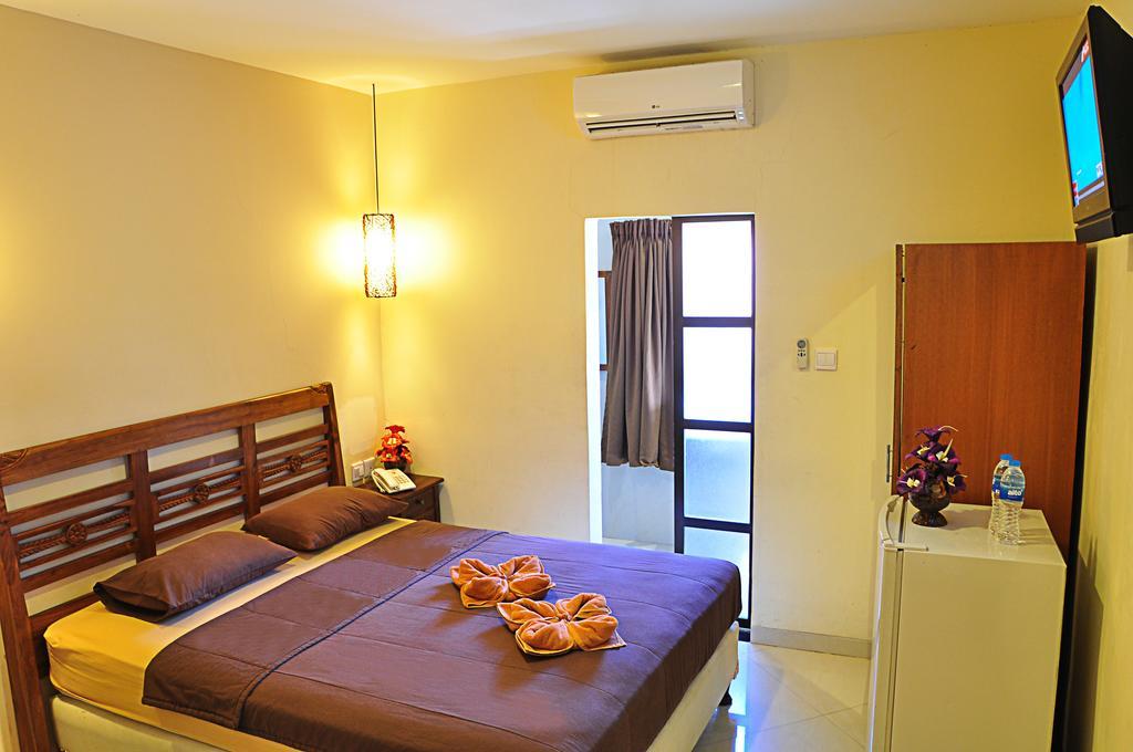 Guest House Matahari Kuta Lombok Esterno foto